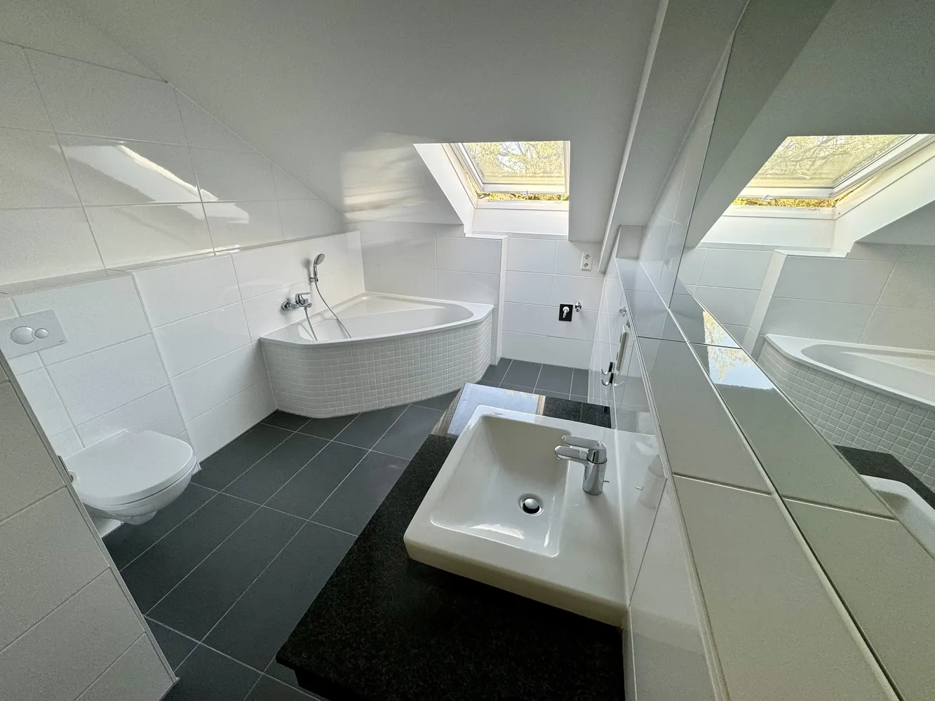 2 Zimmer Wohnung mit 60 m² in Berlin – Bild 3