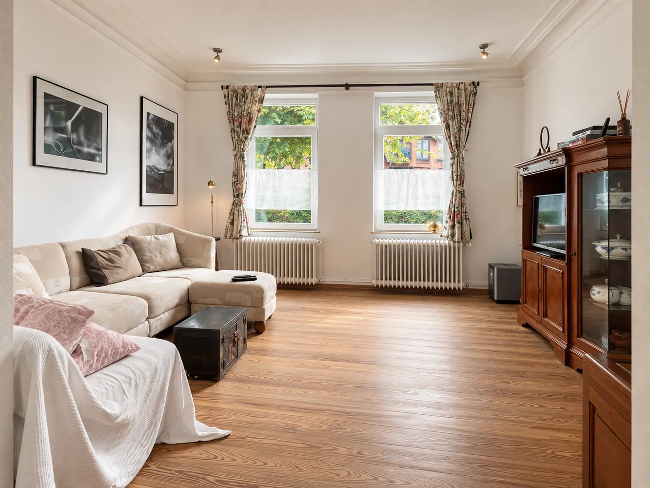 6 Zimmer Wohnung mit 110 m² in Wedel – Bild 9