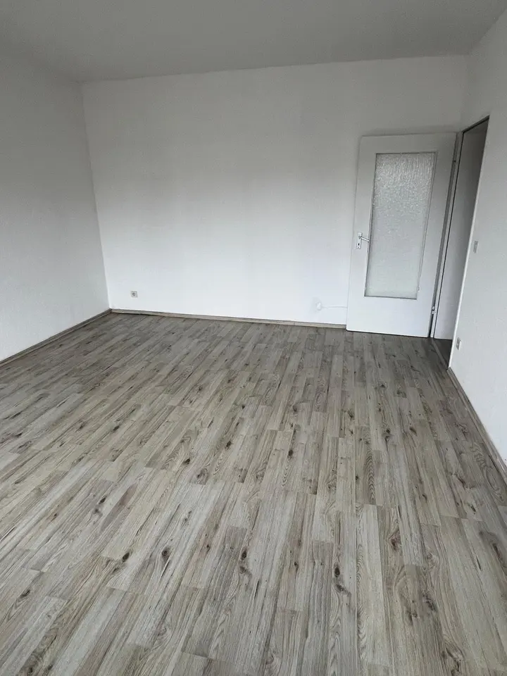 2 Zimmer Wohnung mit 67 m² in Oberhausen – Bild 4