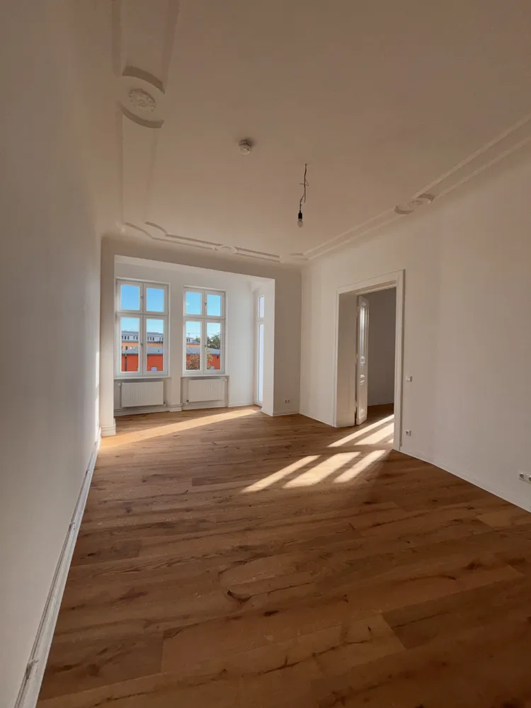 4 Zimmer Wohnung mit 136 m² in Berlin – Bild 1