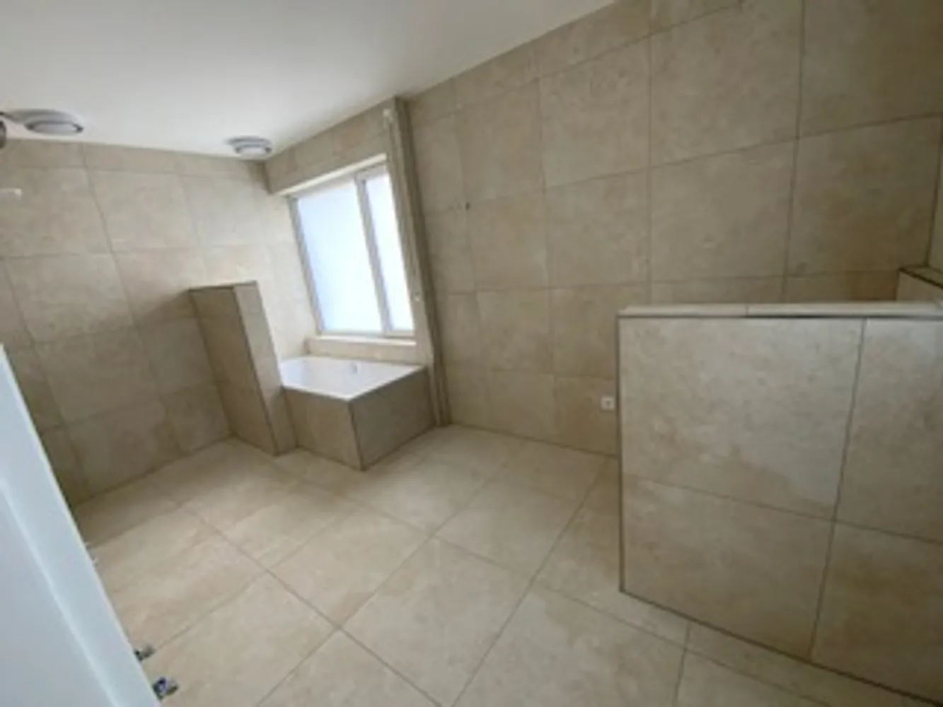 5 room house with 260 m² in Günzburg – Photo 11