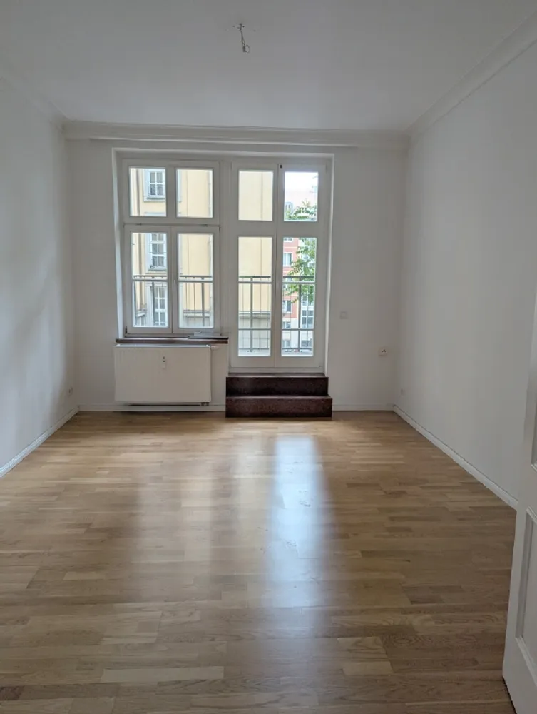 4 Zimmer Wohnung mit 105 m² in Dresden – Bild 8