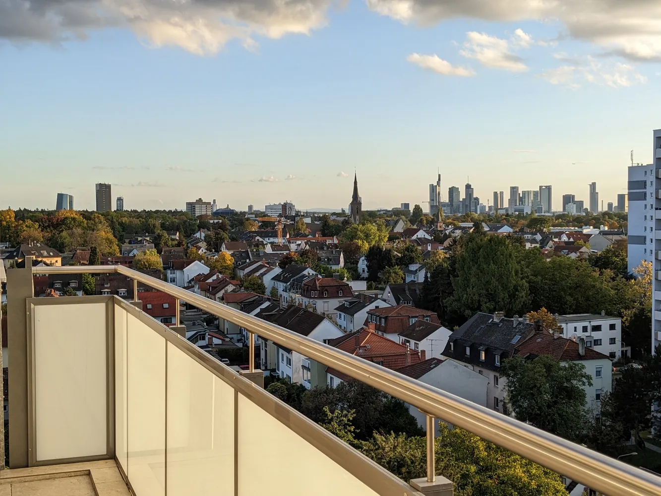 4 room apartment with 86 m² in Frankfurt am Main – Photo 4