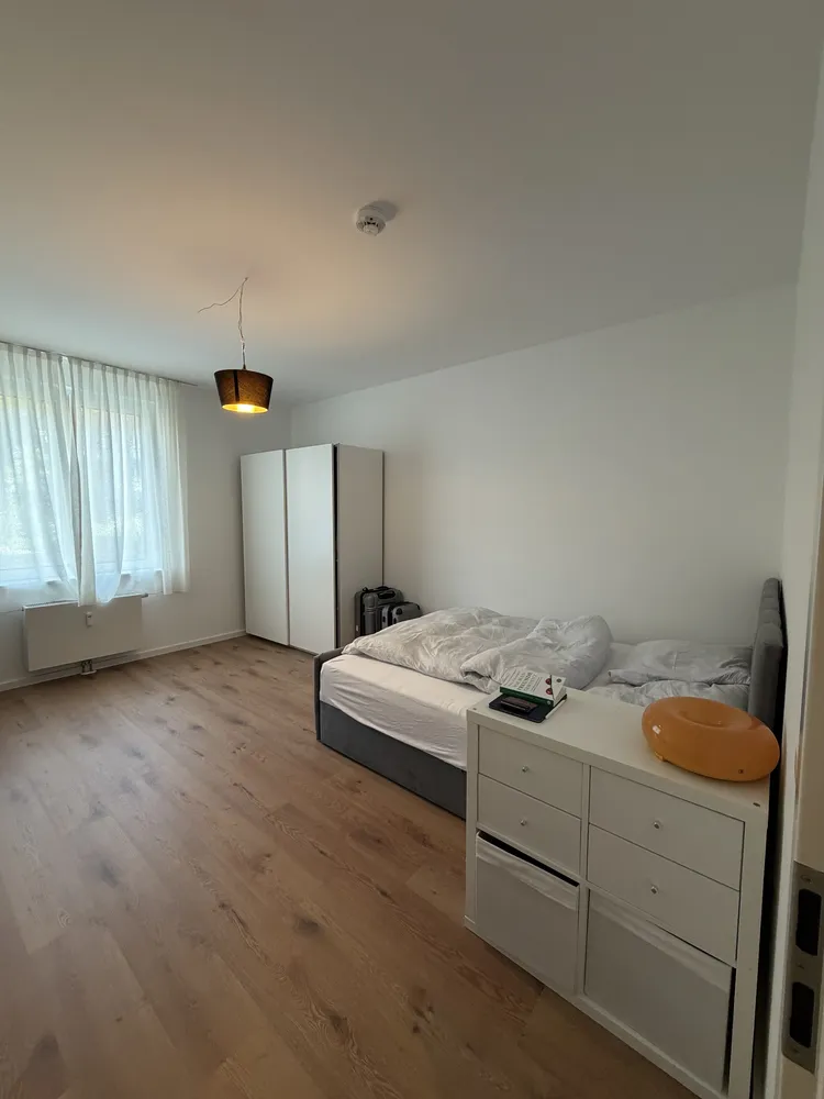 4 room apartment with 77 m² in Berlin – Photo 4