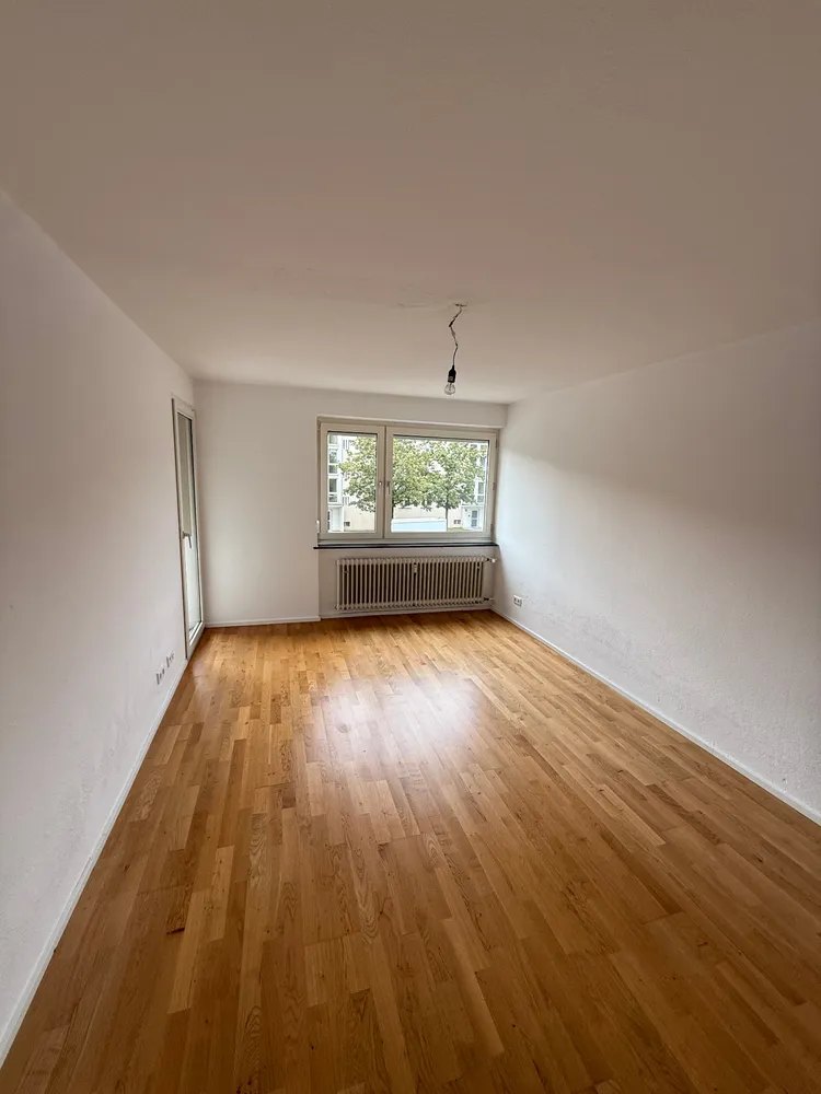 3 Zimmer Wohnung mit 60 m² in München – Bild 1