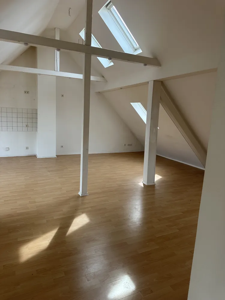 2 Zimmer Wohnung mit 80 m² in Gelsenkirchen – Bild 4