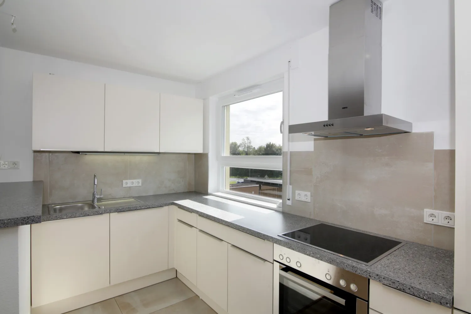 3 Zimmer Wohnung mit 81 m² in Wiesbaden – Bild 6