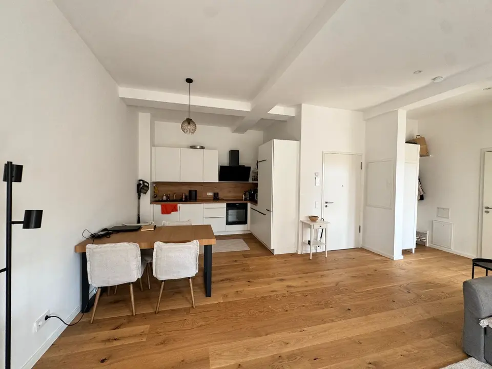 2 Zimmer Wohnung mit 62 m² in Karlsruhe – Bild 3