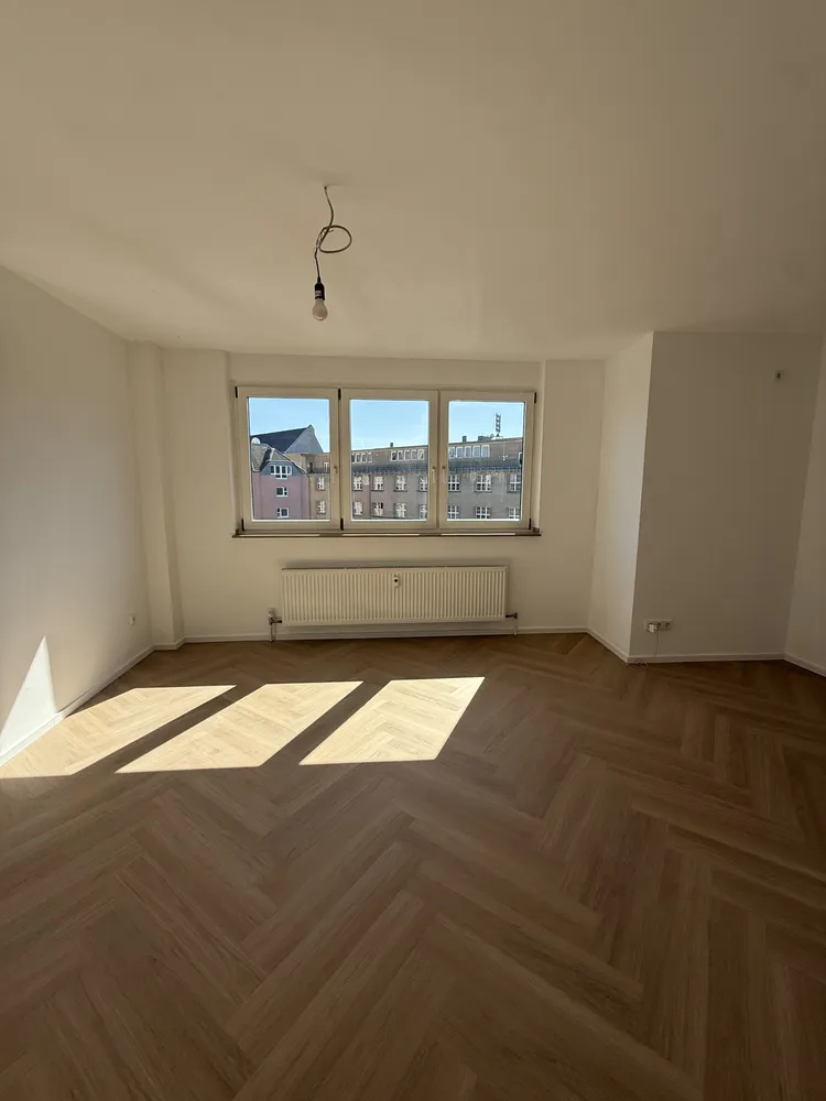 1 Zimmer Wohnung mit 31 m² in Köln – Bild 1