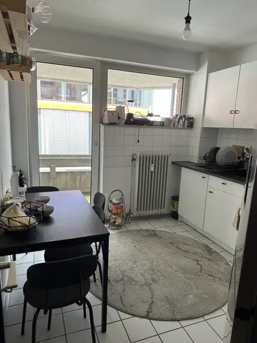 2 Zimmer Wohnung mit 58 m² in Köln – Bild 3