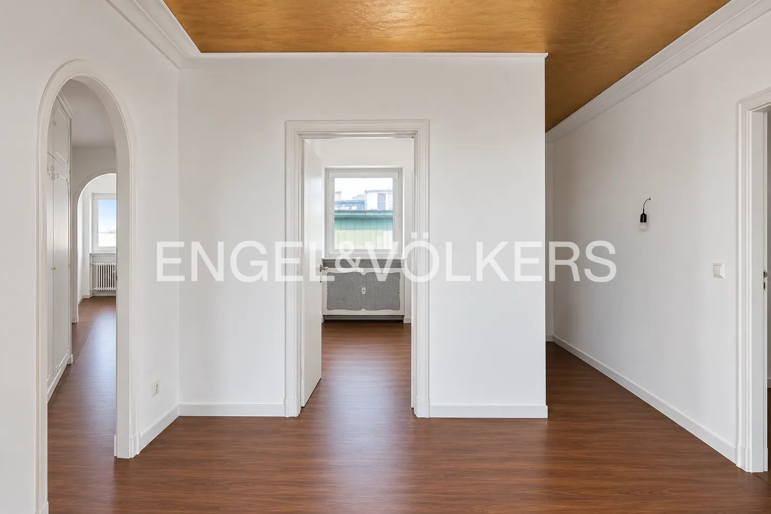 5 room apartment with 180 m² in Neu-Isenburg – Photo 5