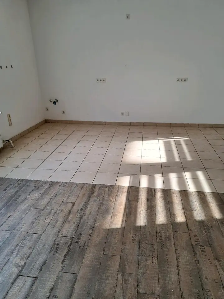 3 Zimmer Wohnung mit 98 m² in Saarbrücken – Bild 4