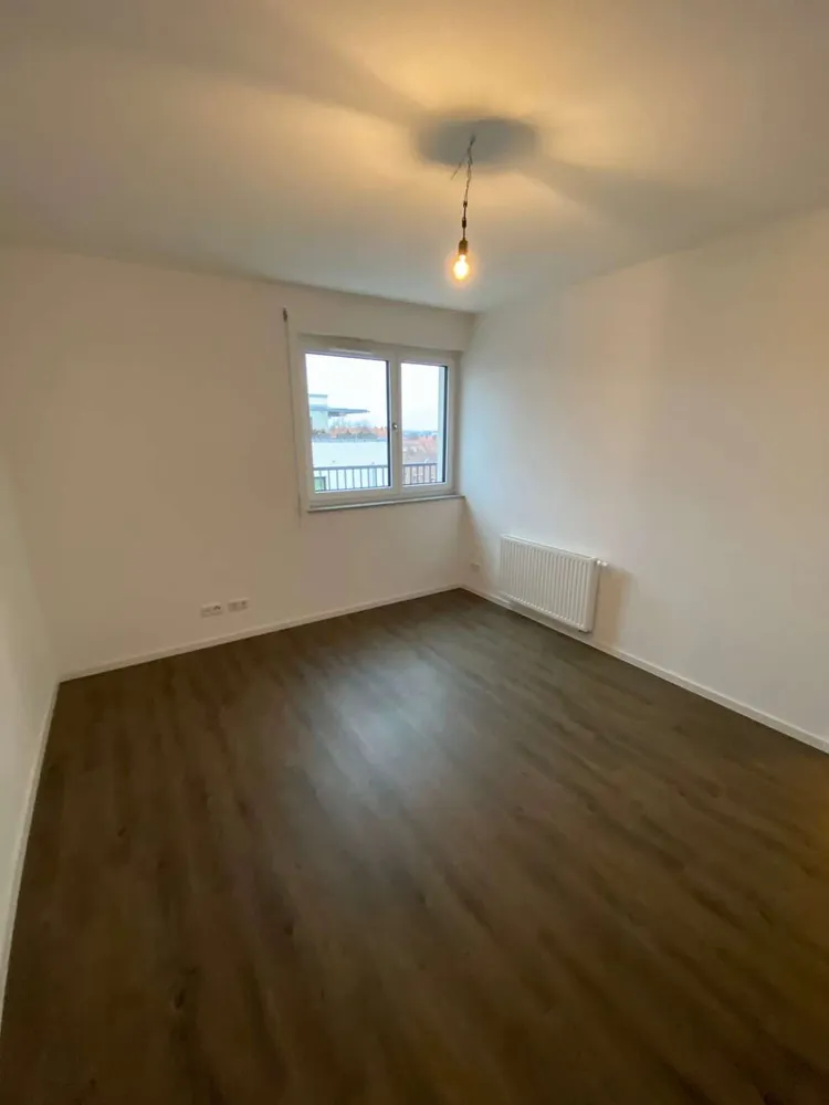 4 Zimmer Wohnung mit 115 m² in Nürnberg – Bild 3
