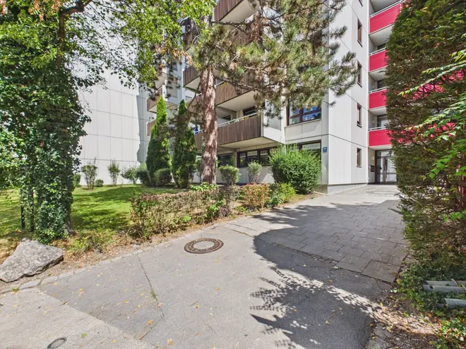 1 Zimmer Wohnung mit 51 m² in München – Bild 11