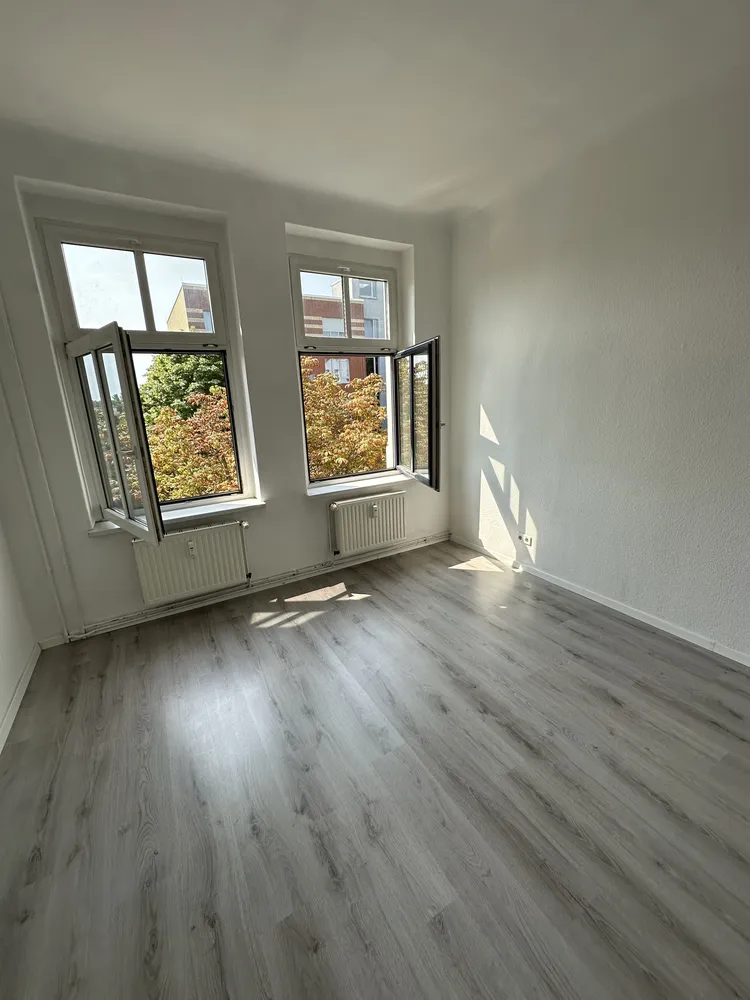 2 Zimmer Wohnung mit 82 m² in Magdeburg – Bild 4