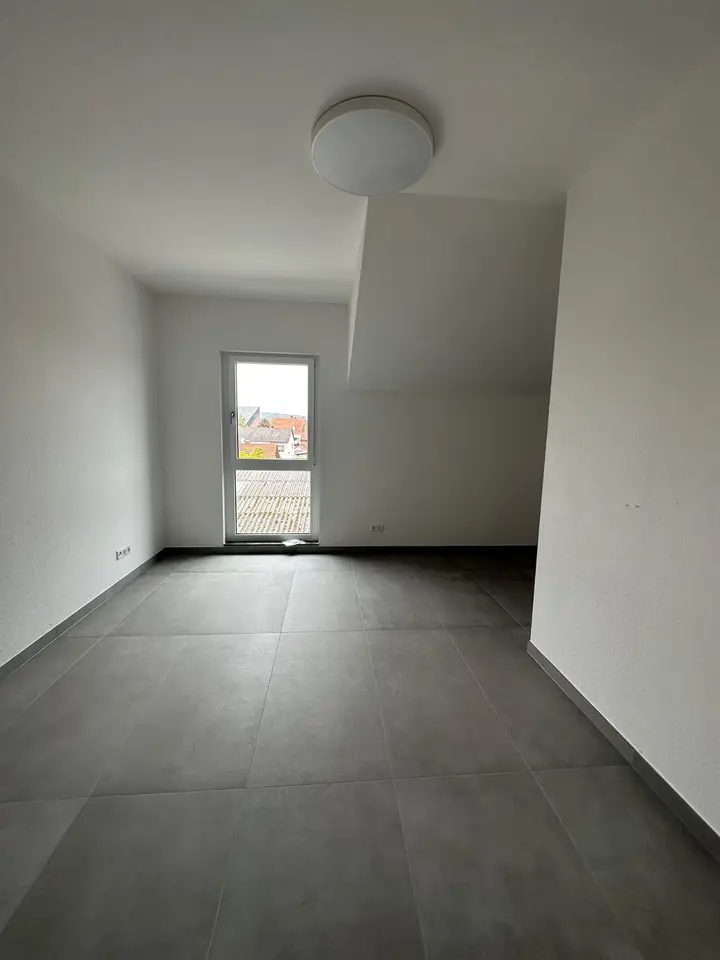 5 Zimmer Wohnung mit 139 m² in Miltenberg – Bild 9