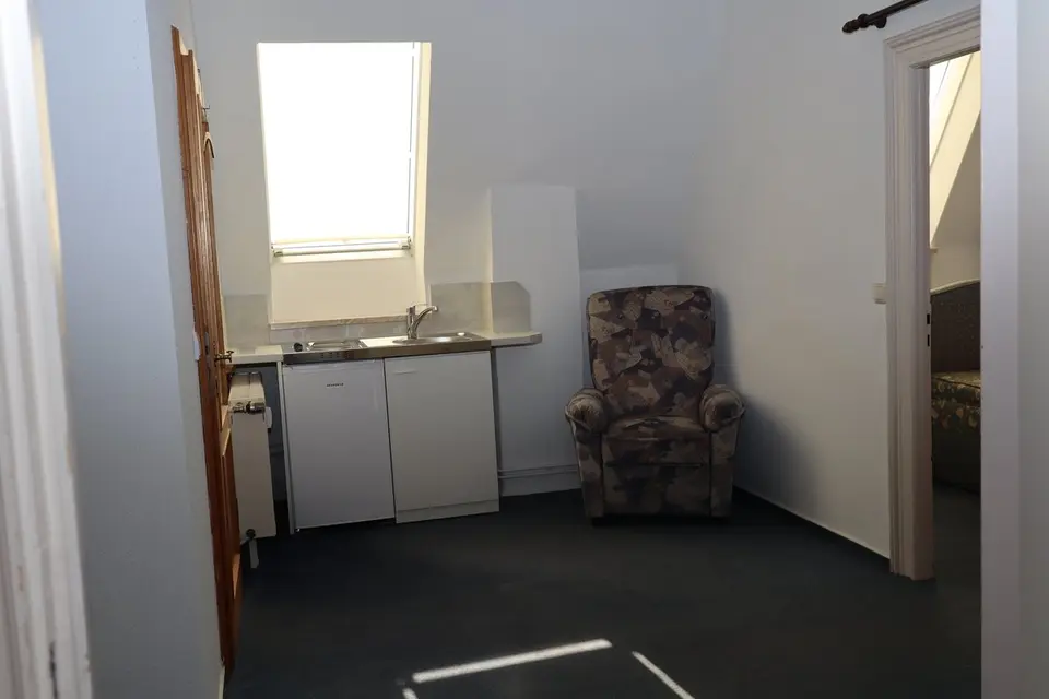 2 Zimmer Wohnung mit 30 m² in Greiz – Bild 3