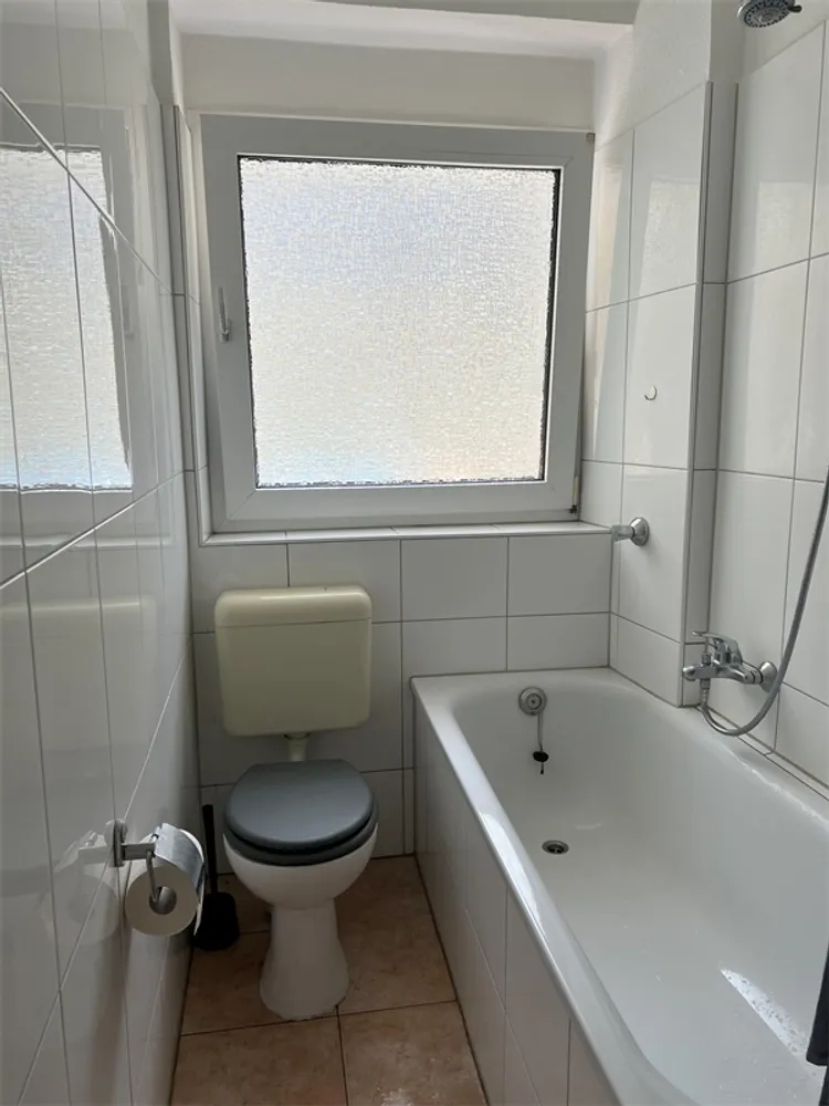 1 Zimmer Wohnung mit 30 m² in Düsseldorf – Bild 6