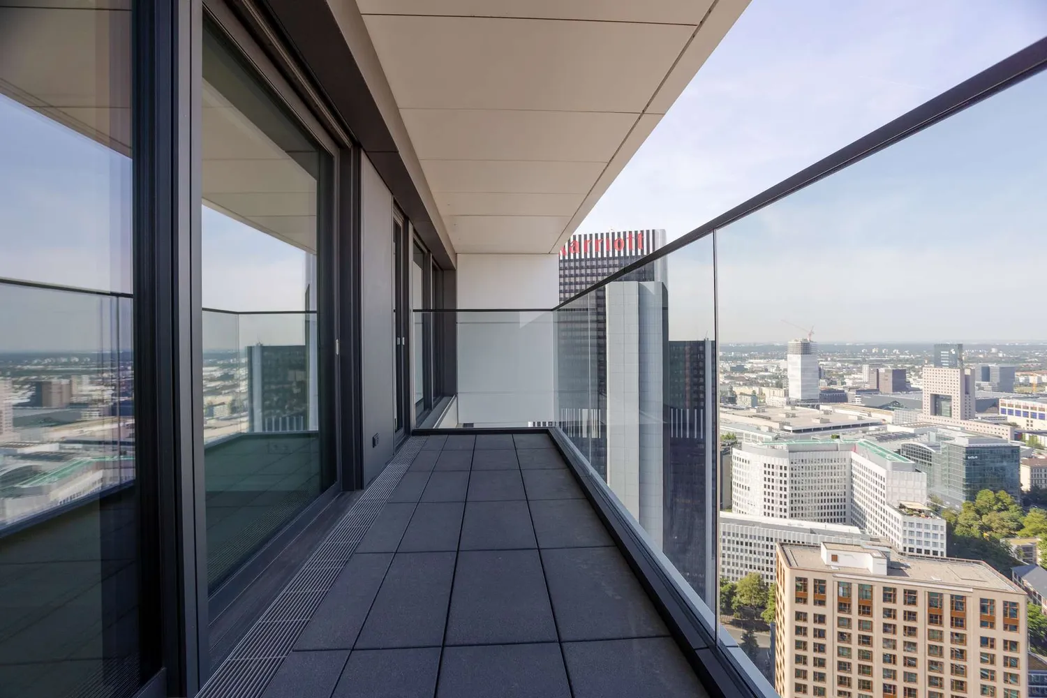 2 room apartment with 76 m² in Frankfurt am Main – Photo 6