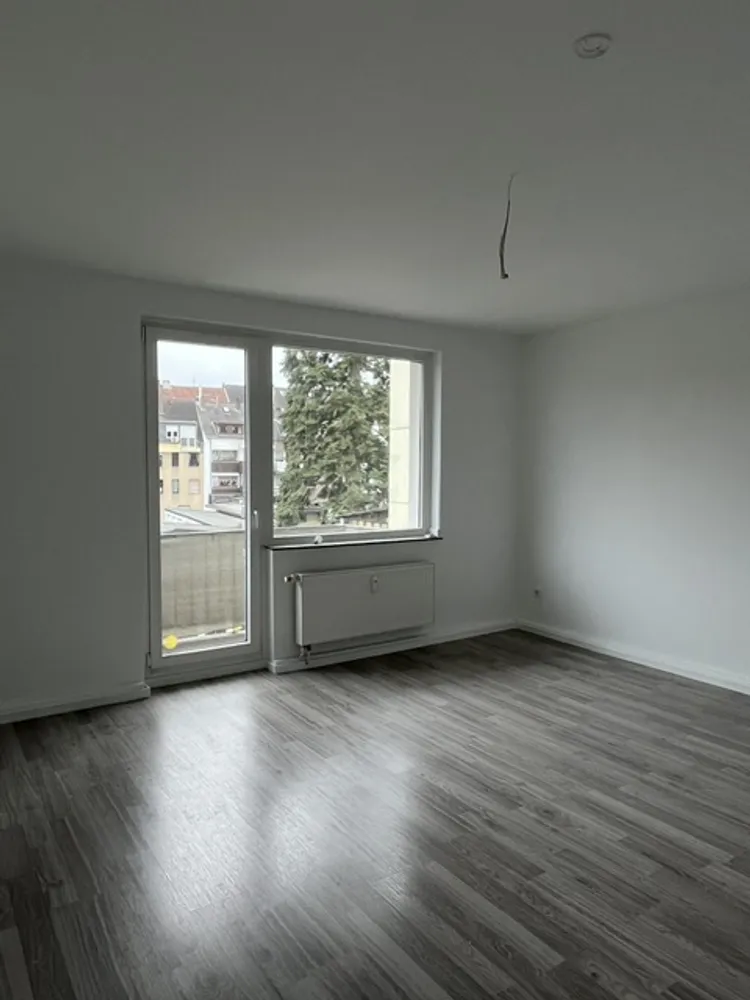 3 Zimmer Wohnung mit 71 m² in Krefeld – Bild 2