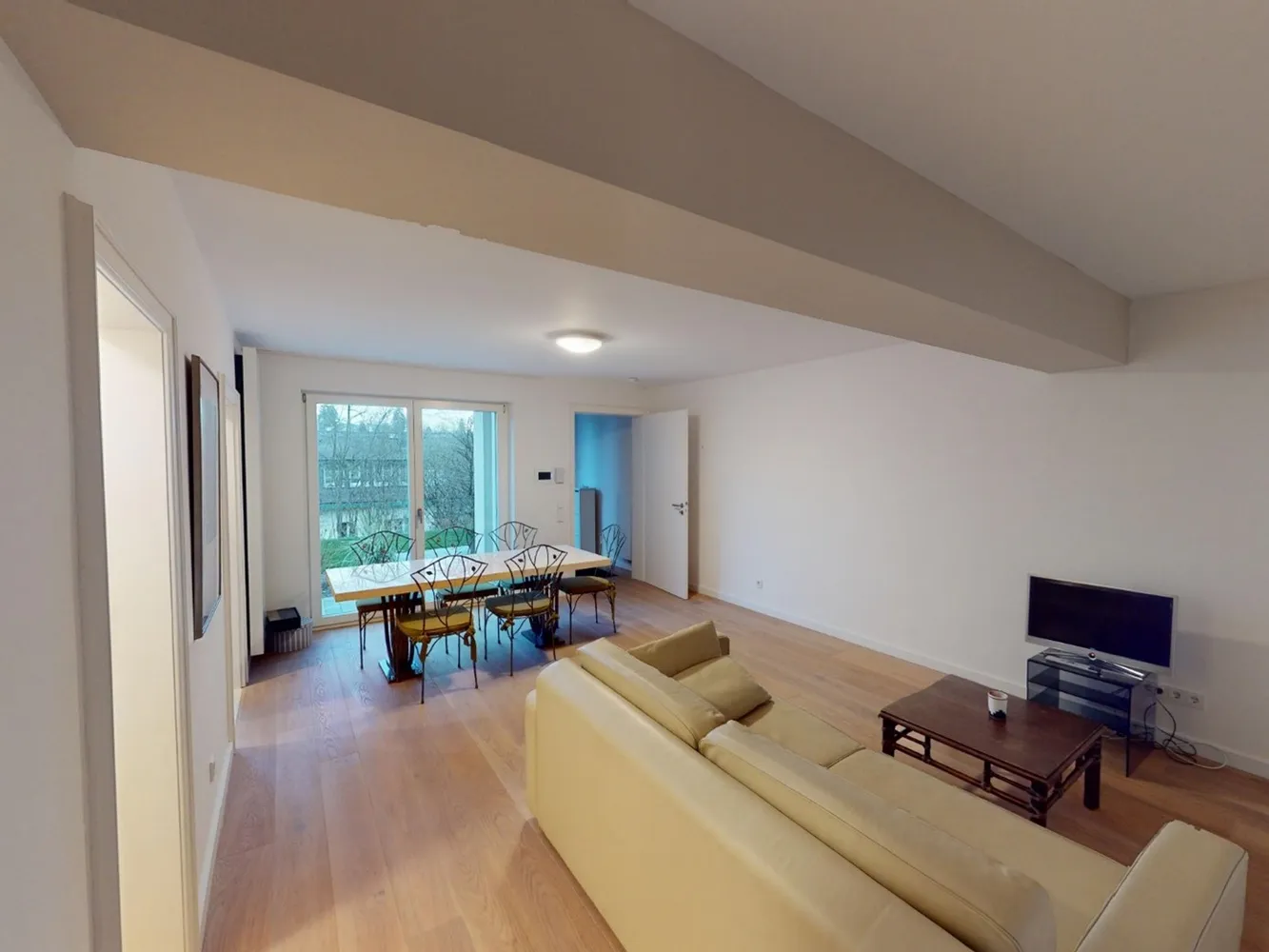 2 Zimmer Wohnung mit 52 m² in Wiesbaden – Bild 1