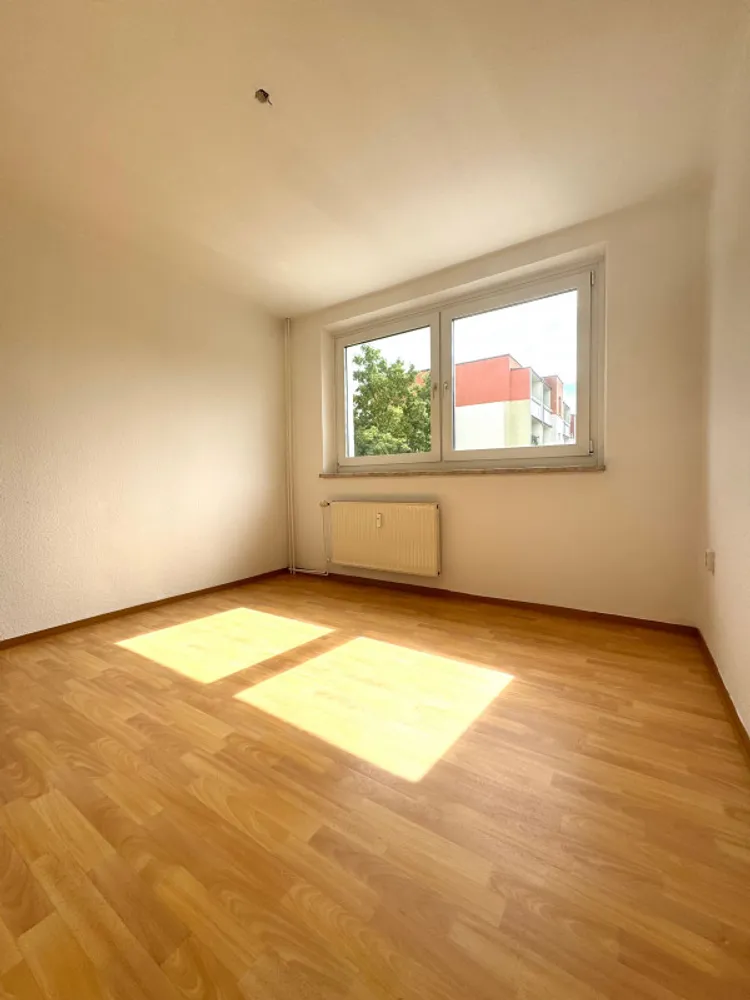 3 Zimmer Wohnung mit 66 m² in Köthen – Bild 1