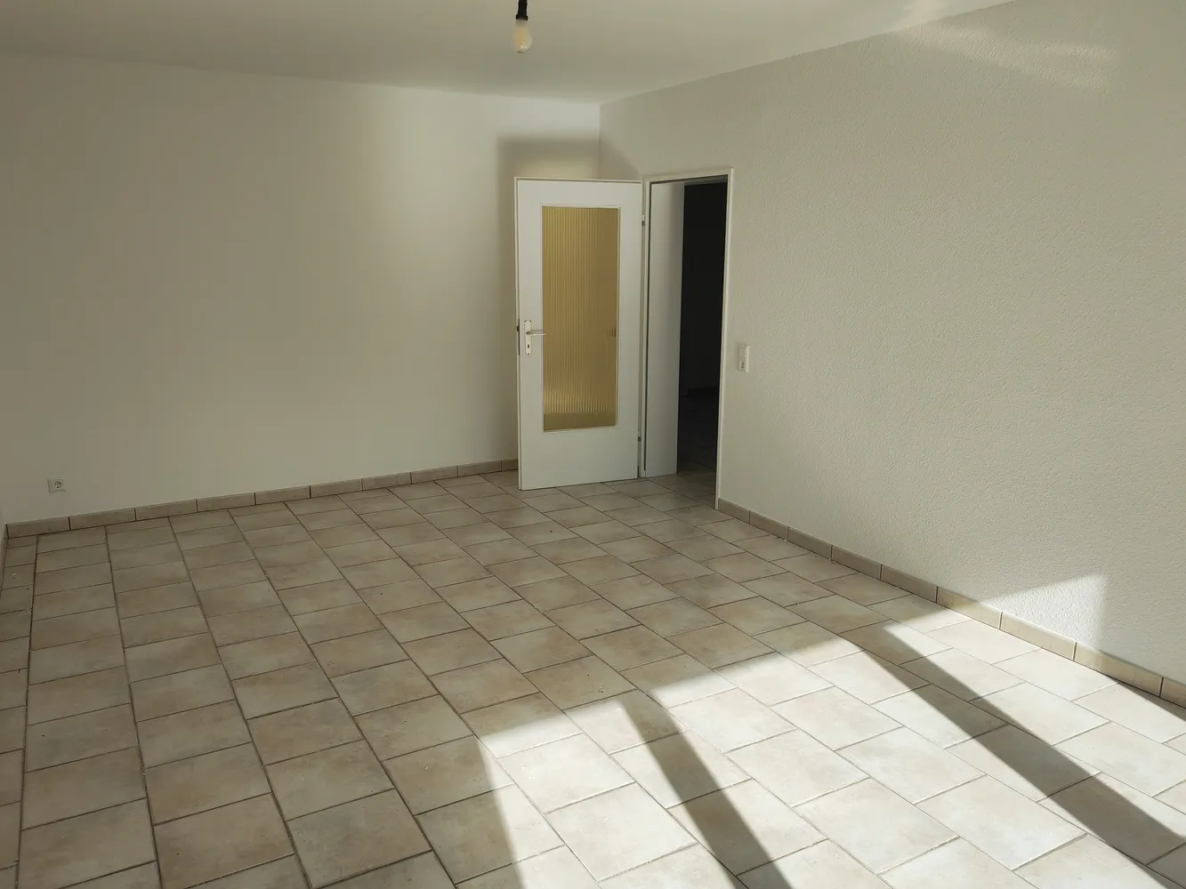 3 Zimmer Wohnung mit 78 m² in Leverkusen – Bild 2