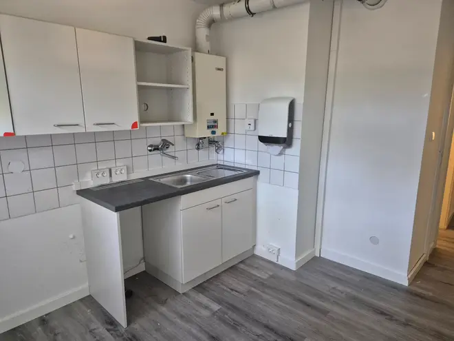 6 Zimmer Wohnung mit 139 m² in Karlsruhe – Bild 9