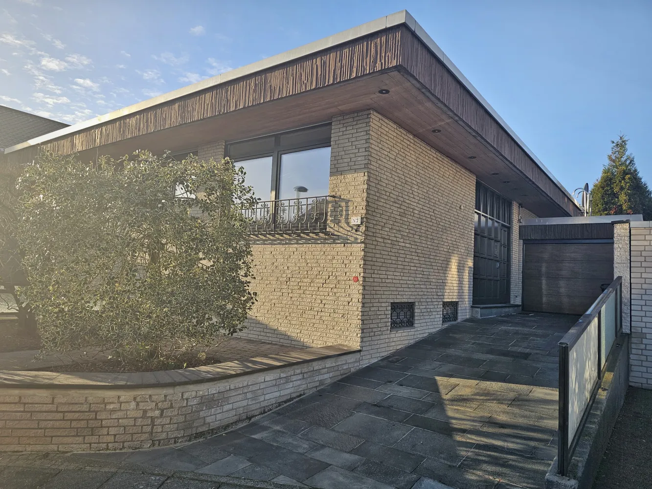 8 Zimmer Haus mit 180 m² in Frechen – Bild 2