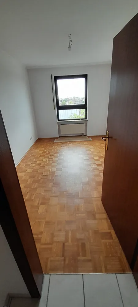 4 Zimmer Wohnung mit 101 m² in Nürnberg – Bild 8