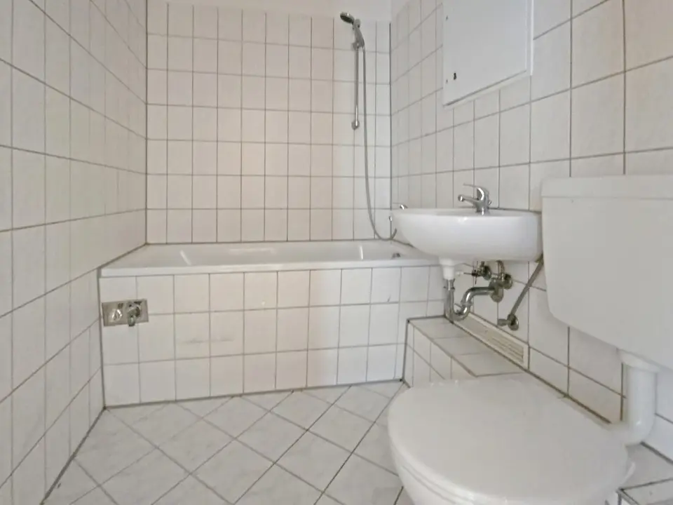 3 Zimmer Wohnung mit 60 m² in Halle (Saale) – Bild 9