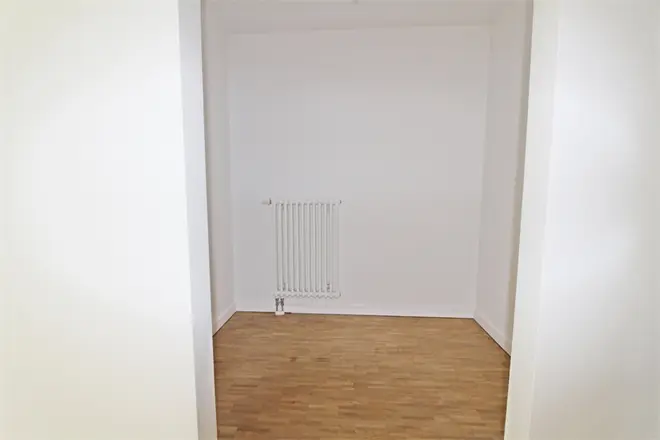 2 Zimmer Wohnung mit 81 m² in Berlin – Bild 10