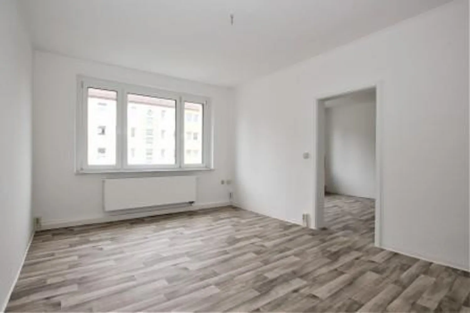 2 Zimmer Wohnung mit 44 m² in Suhl – Bild 3