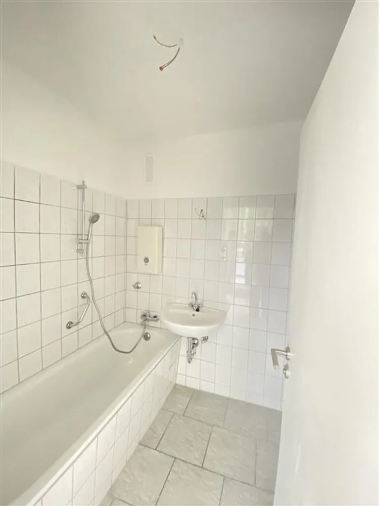 3 Zimmer Wohnung mit 73 m² in Solingen – Bild 12