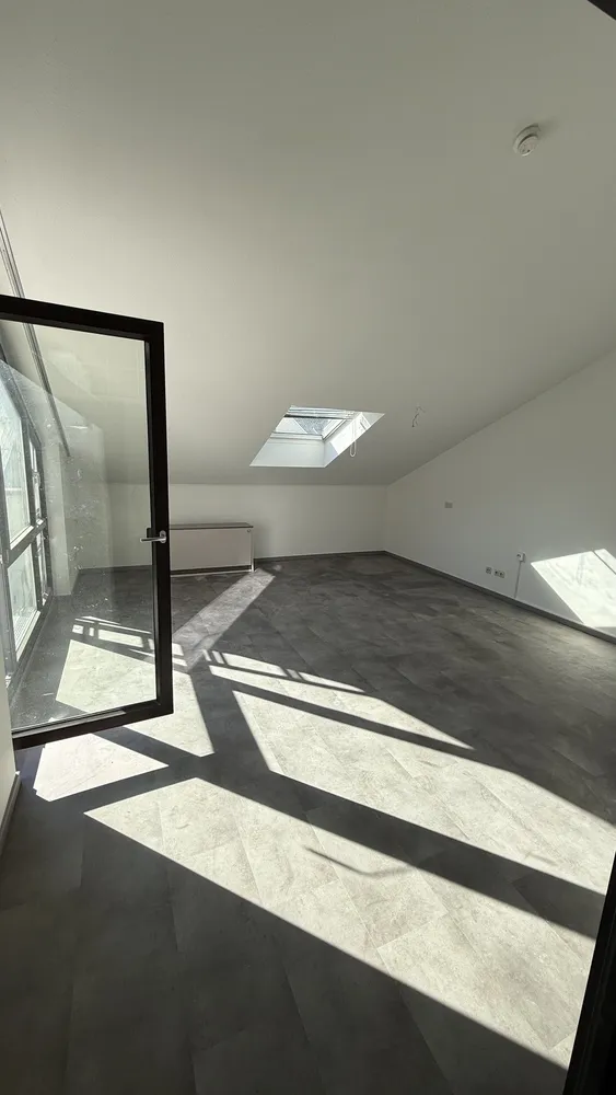 3 Zimmer Wohnung mit 95 m² in Stuttgart – Bild 2