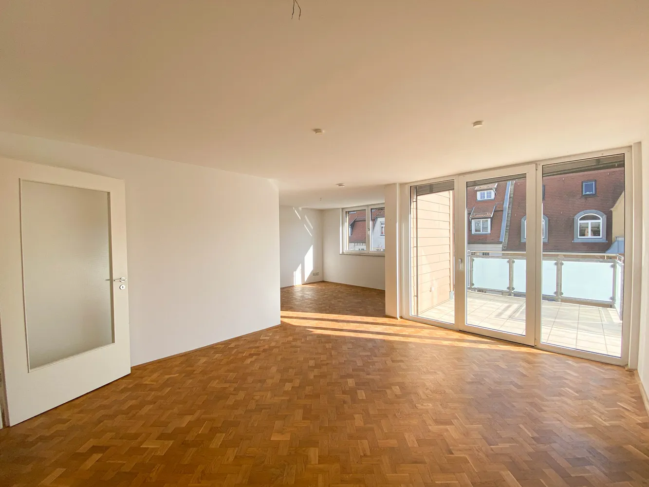 3 Zimmer Wohnung mit 95 m² in Halle (Saale) – Bild 1