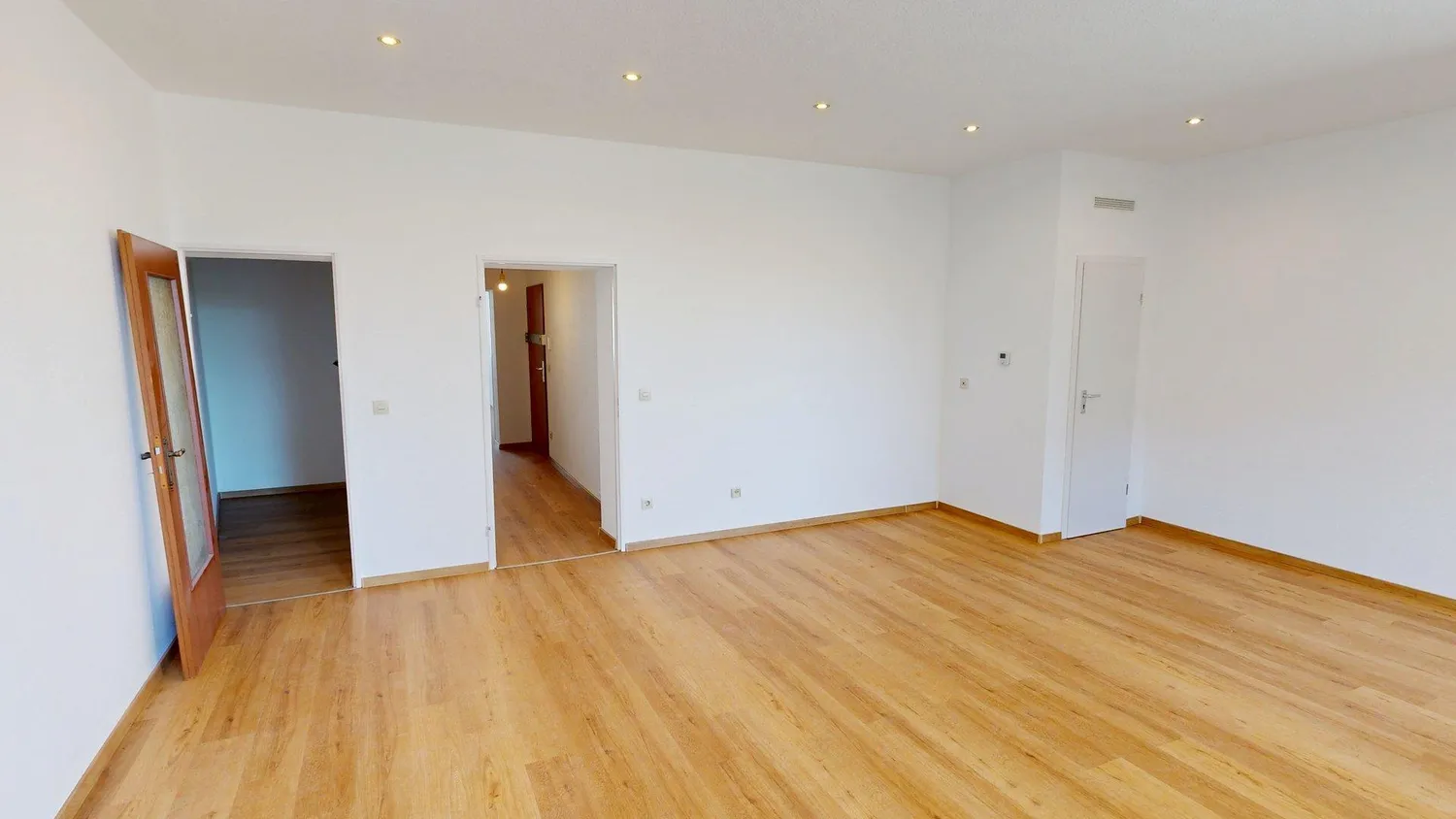 2 Zimmer Wohnung mit 78 m² in Düsseldorf – Bild 3