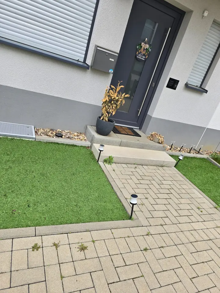 5 Zimmer Haus mit 143 m² in Bergisch Gladbach – Bild 2