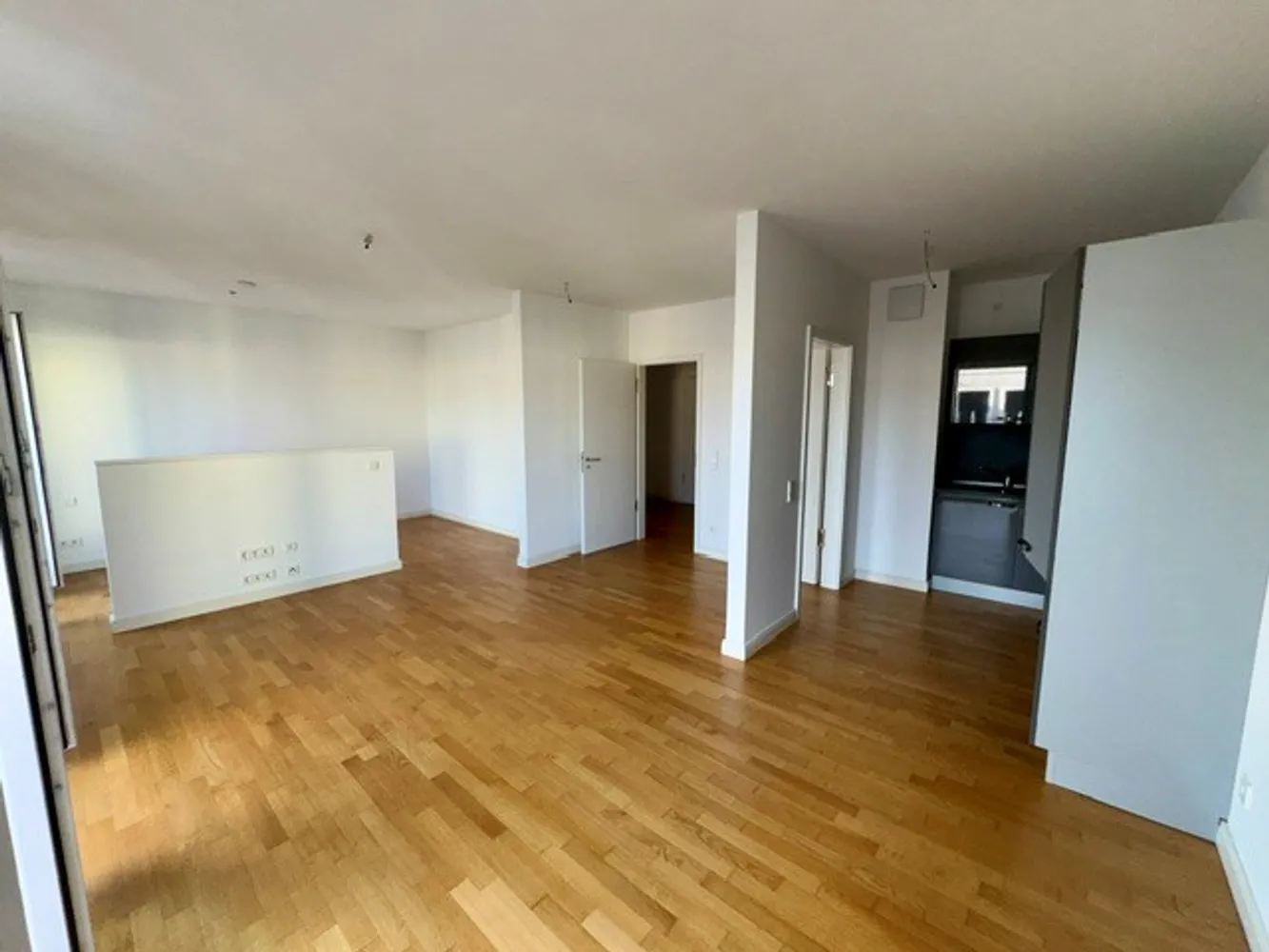 2 Zimmer Wohnung mit 55 m² in Düsseldorf – Bild 4