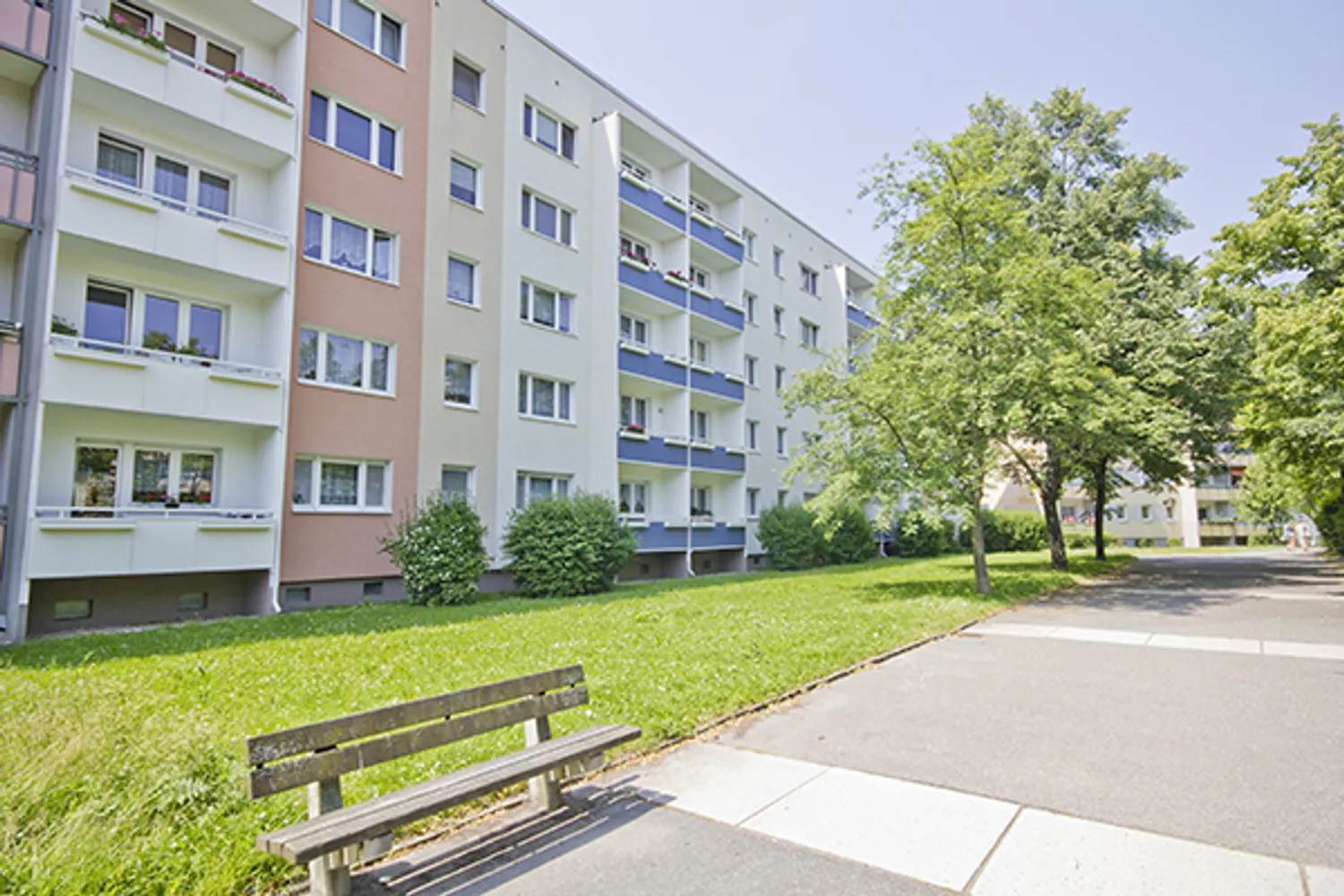 2 Zimmer Wohnung mit 41 m² in Halle (Saale) – Bild 1