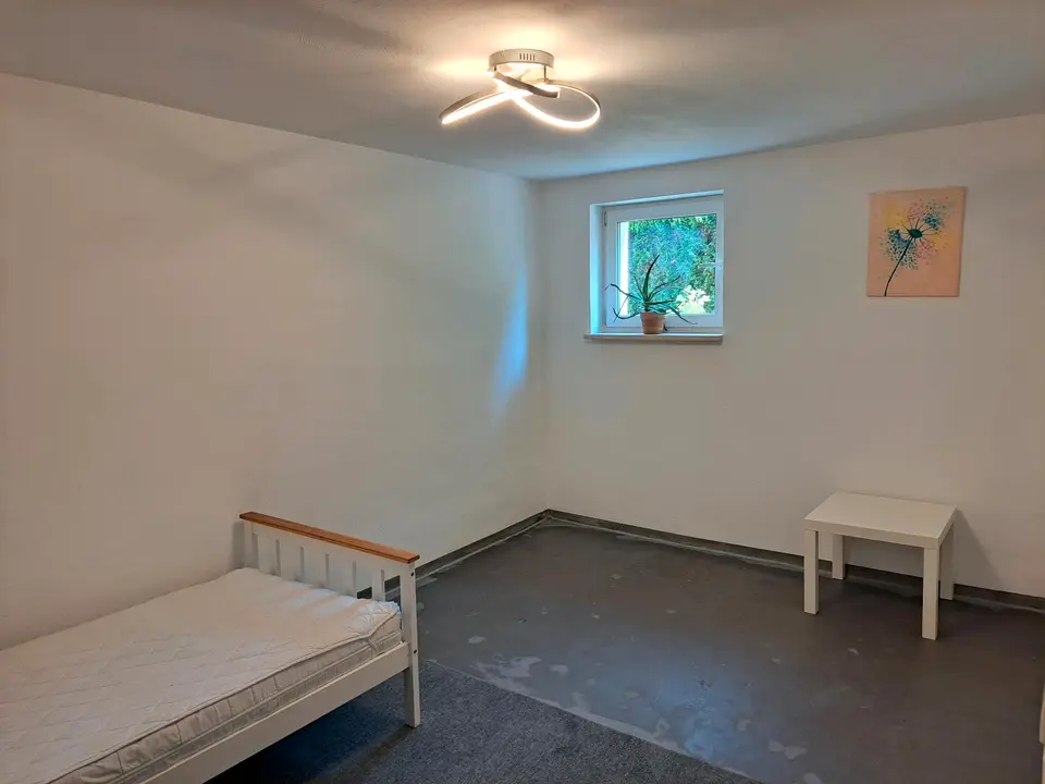 WG-Zimmer mit 30 m² in Aalen – Bild 1