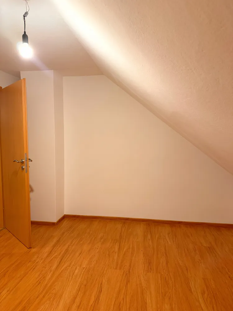 Shared room with 13 m² in Munich – Photo 2