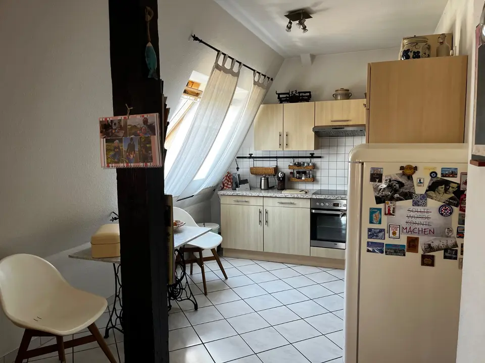 5 Zimmer Wohnung mit 94 m² in Magdeburg – Bild 1