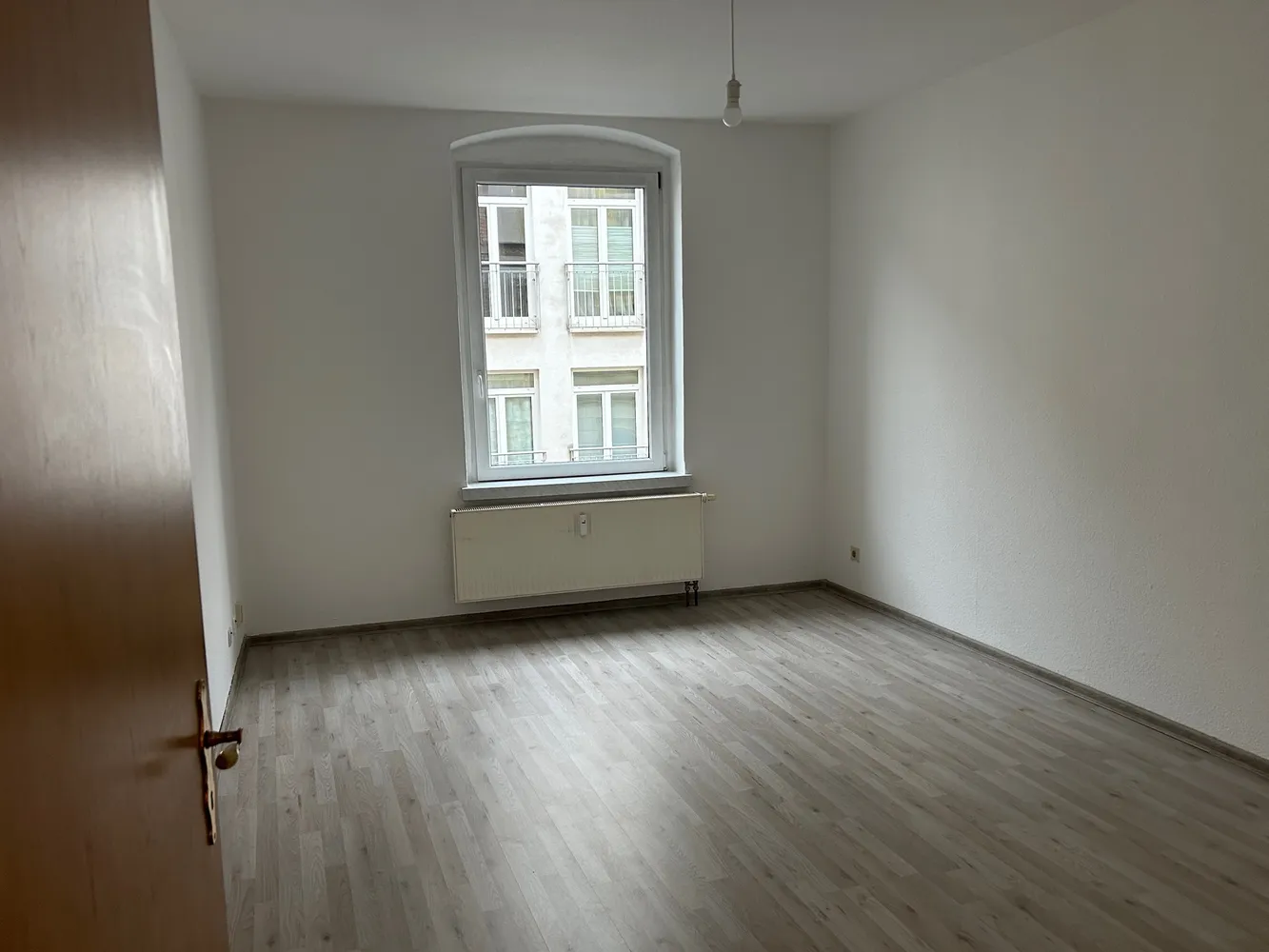 4 Zimmer Wohnung mit 77 m² in Halle (Saale) – Bild 9
