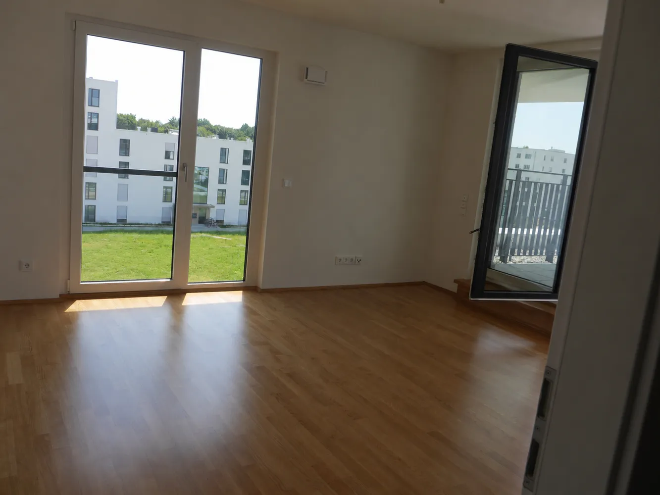 3 Zimmer Wohnung mit 95 m² in München – Bild 2
