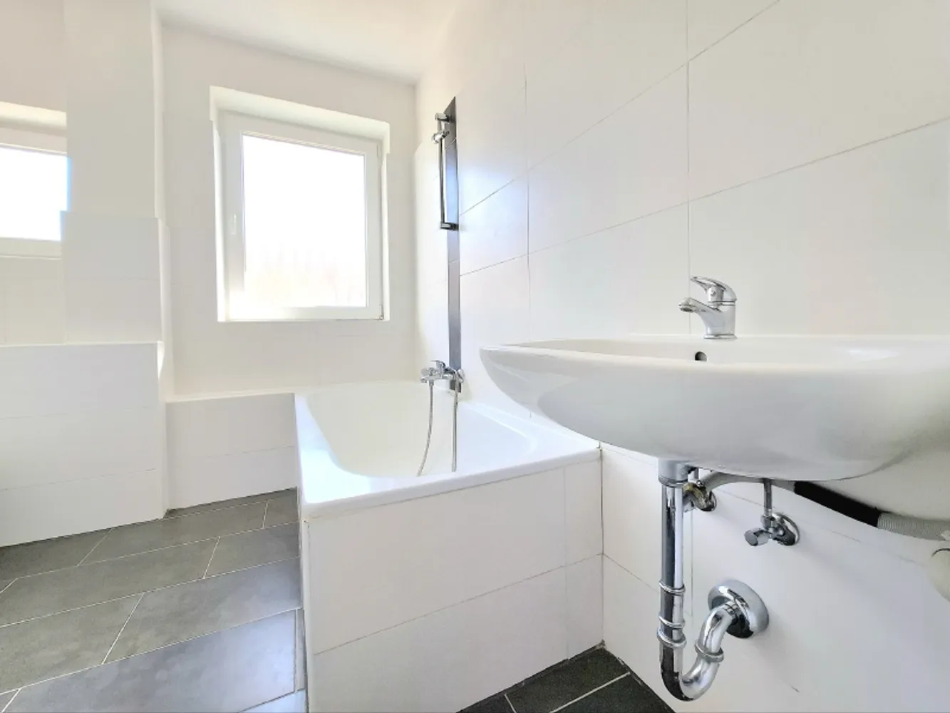 4 Zimmer Wohnung mit 81 m² in Minden – Bild 2