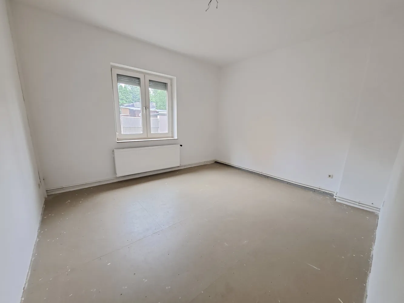 4 Zimmer Wohnung mit 96 m² in Bremerhaven – Bild 2