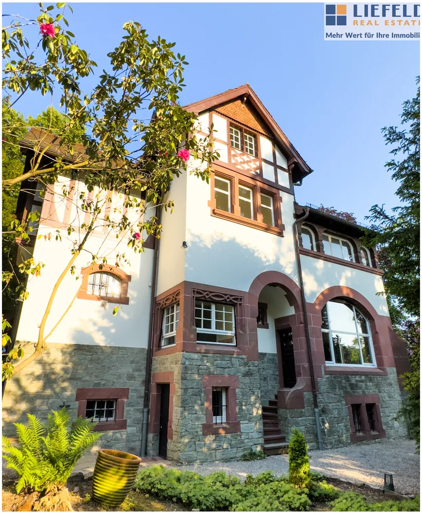 9 room house with 286 m² in Oberursel (Taunus) – Photo 6