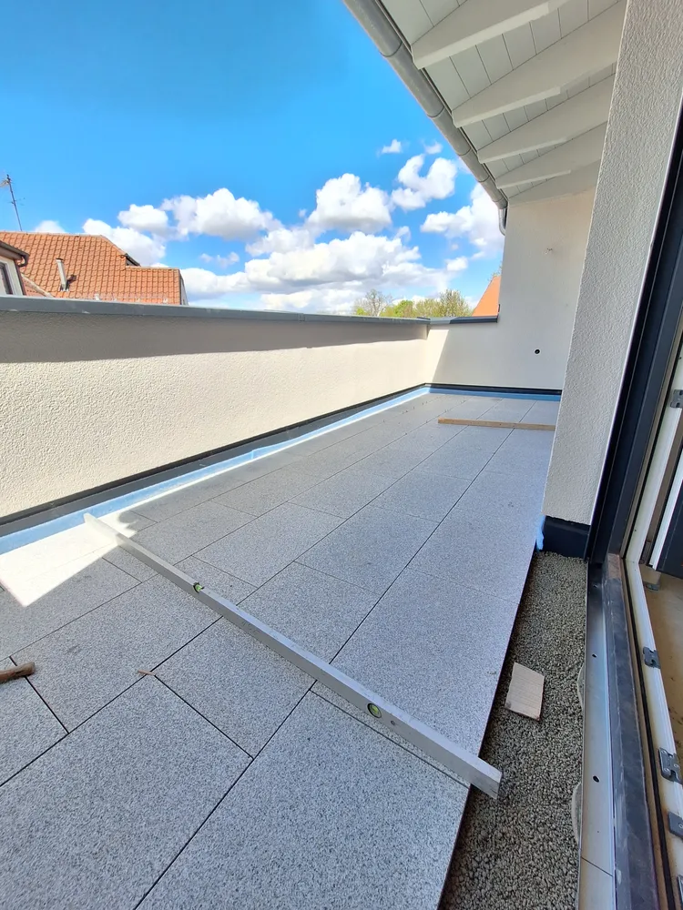 3 Zimmer Wohnung mit 95 m² in Straubing – Bild 2