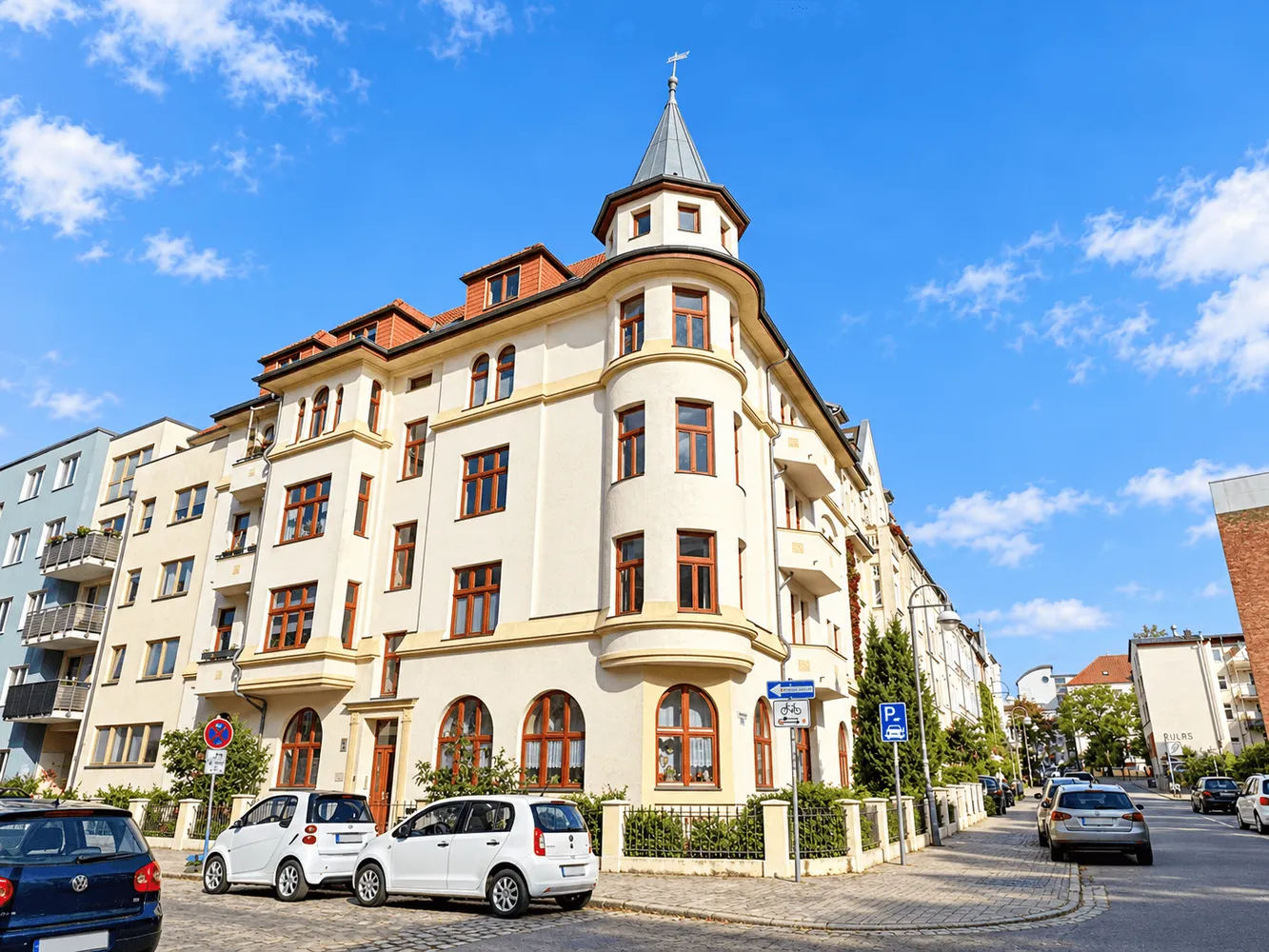 3 Zimmer Wohnung mit 98 m² in Rostock – Bild 1